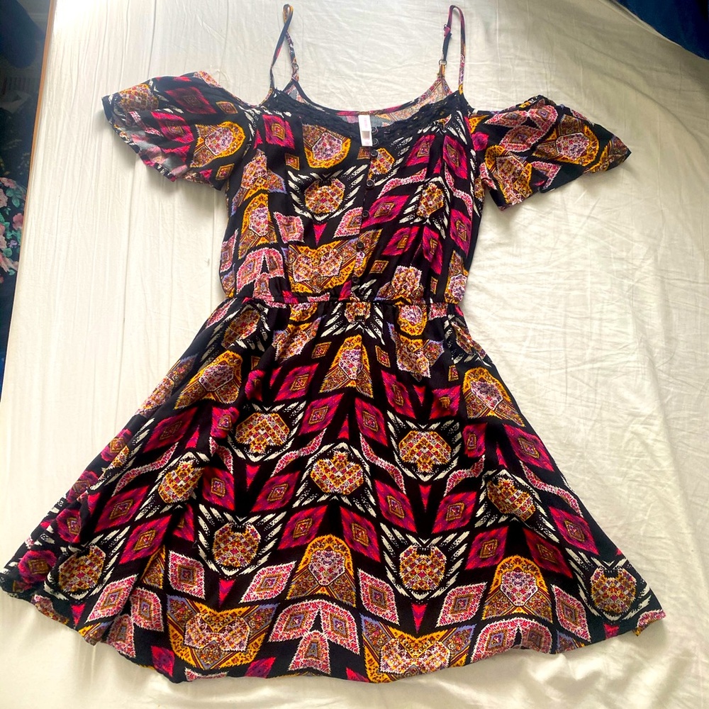 Off the shoulder casual multi print dress